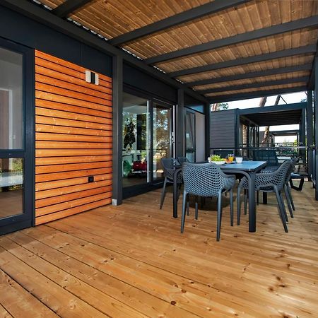 Pineta Mobile Home In Porton Biondi Camp Rovinj Bagian luar foto